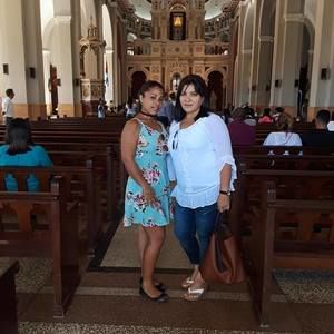 Meet your Posher, Morayma